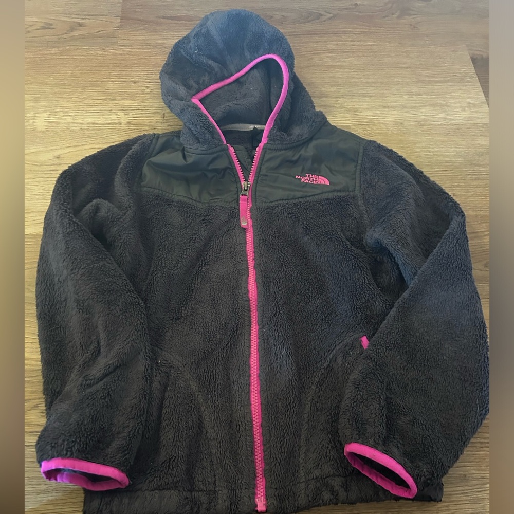 Girl’s North Face Jacket Size M 10/12 Black with pink trim and zipper